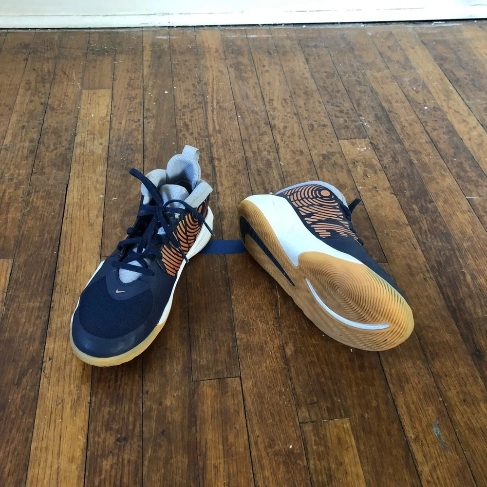 Nike Team Hustle D 9 (GS) 5Y Navy Metallic Copper